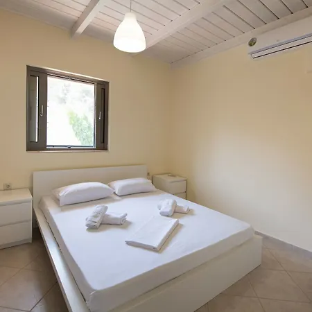 Silencio Villa *